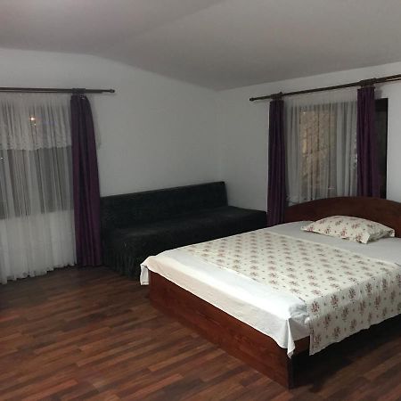 Villa Rosa Năvodari Екстериор снимка