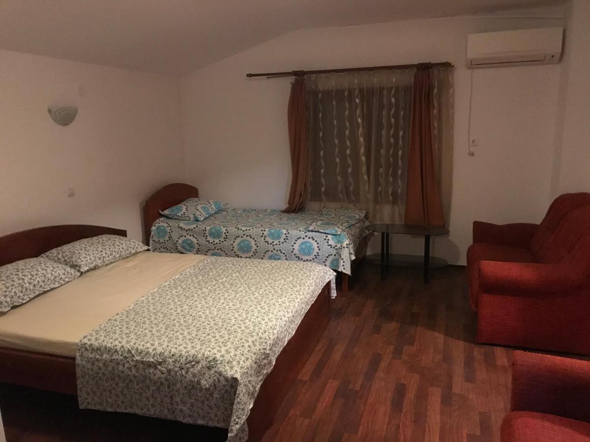 Villa Rosa Năvodari Екстериор снимка